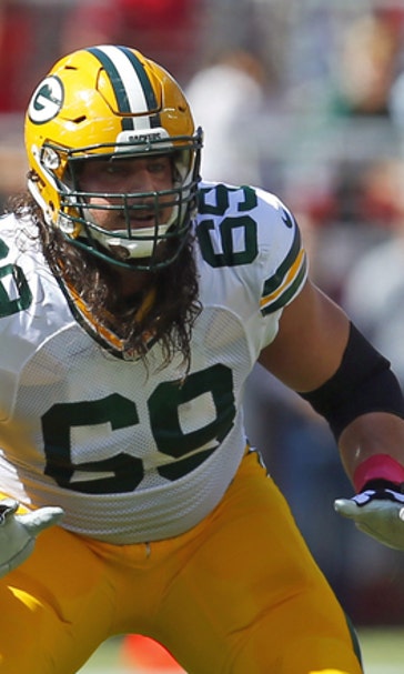 Packers OL aim to block "to infinity" when Rodgers on move